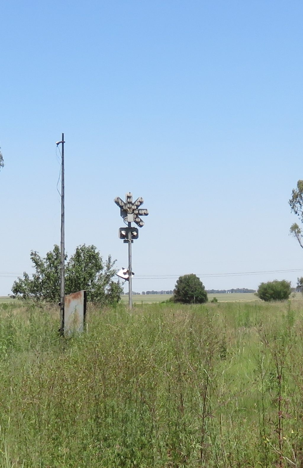 Wolvehoek signal